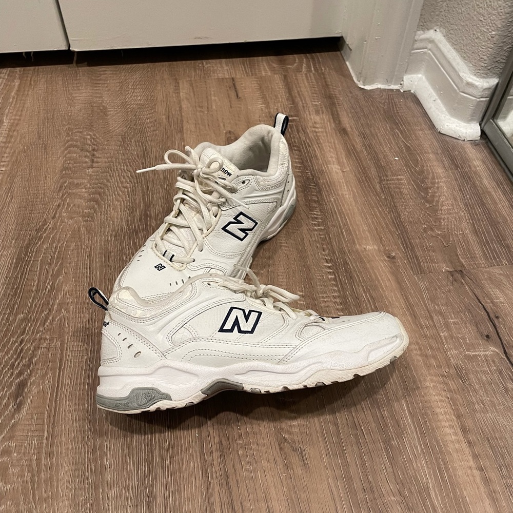 Vintage New Balance 620 White and Navy Shoes